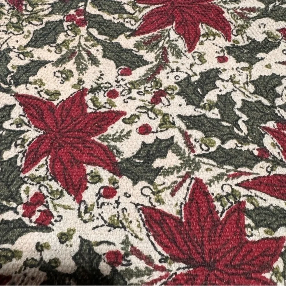 Nicole Miller Red Poinsettia set of 4 dining table mats. NWT 100% Cottpn‎